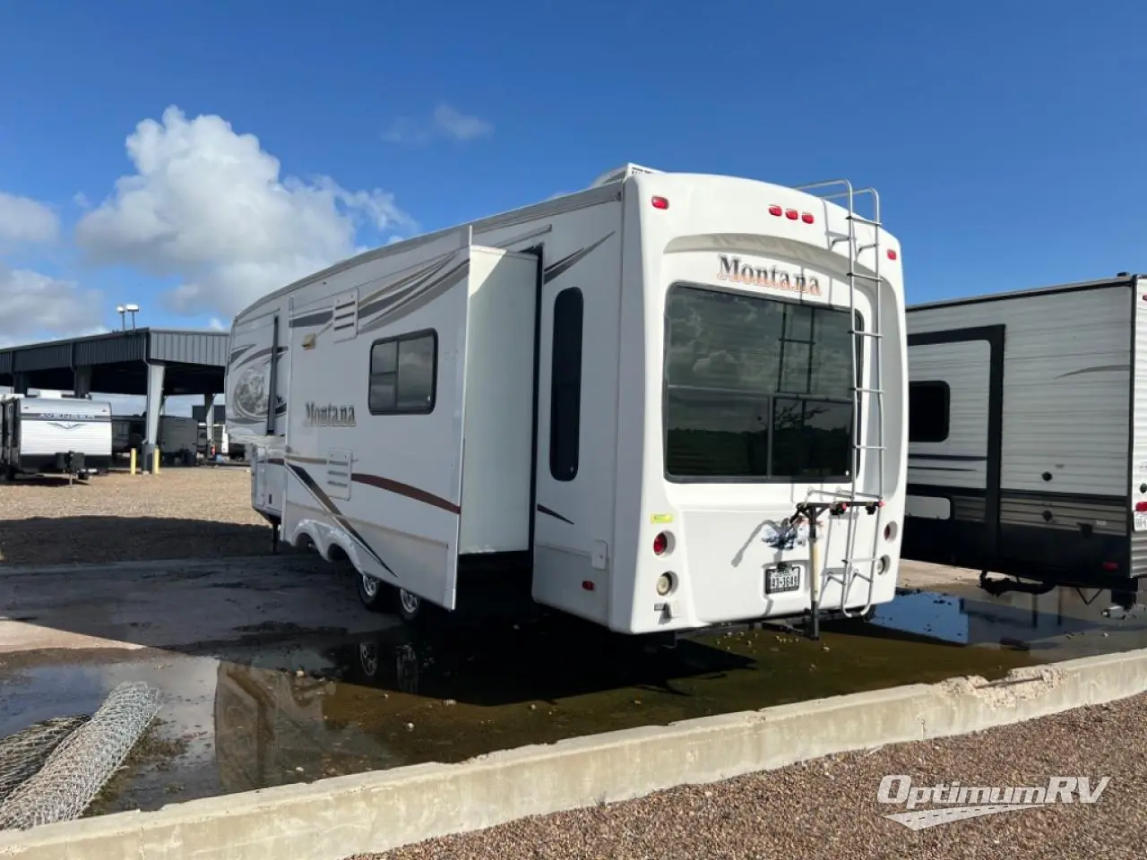 2013 Keystone Montana 3100RL Photo 2