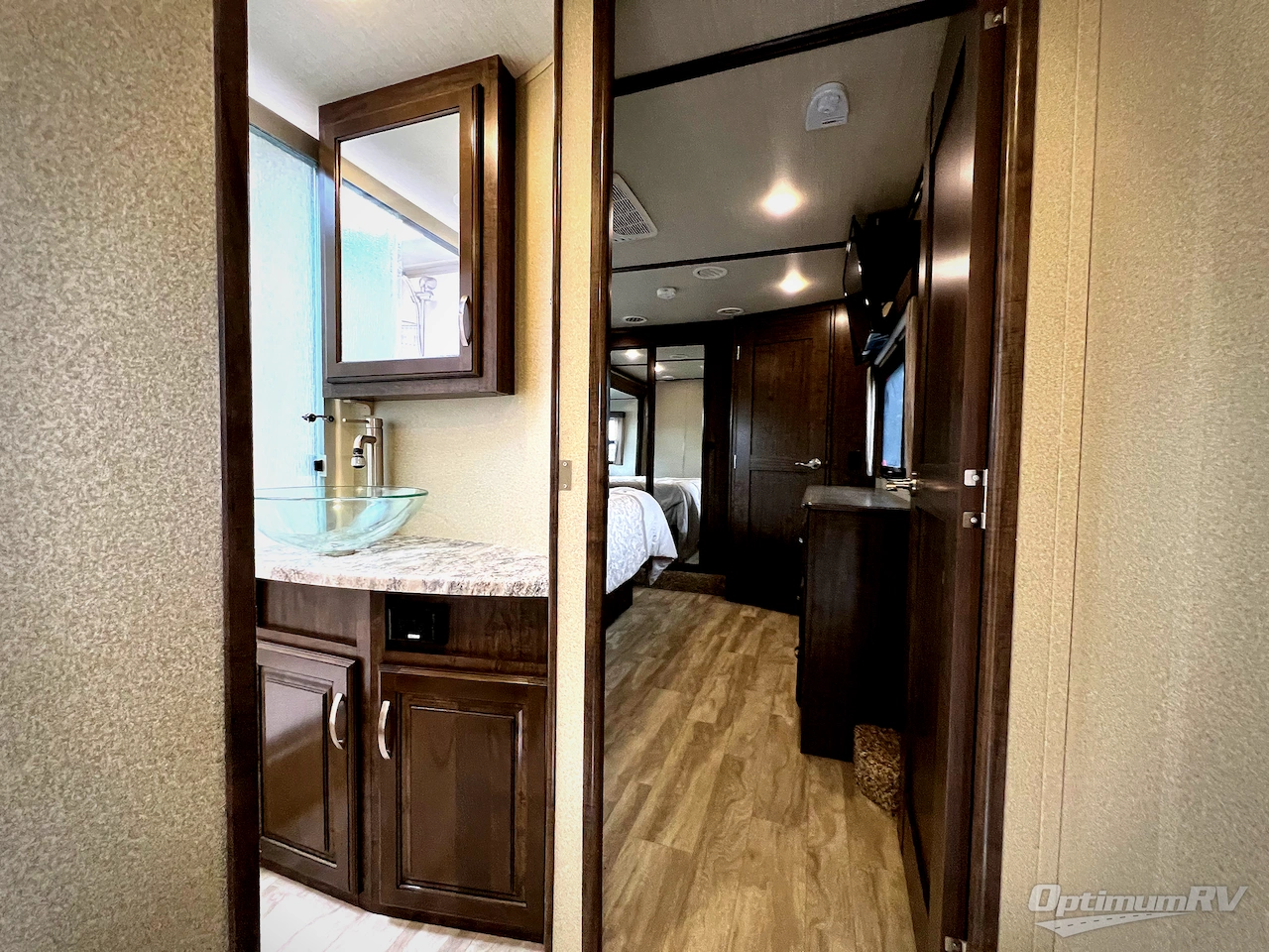 2018 Grand Design Solitude 310GK Photo 19