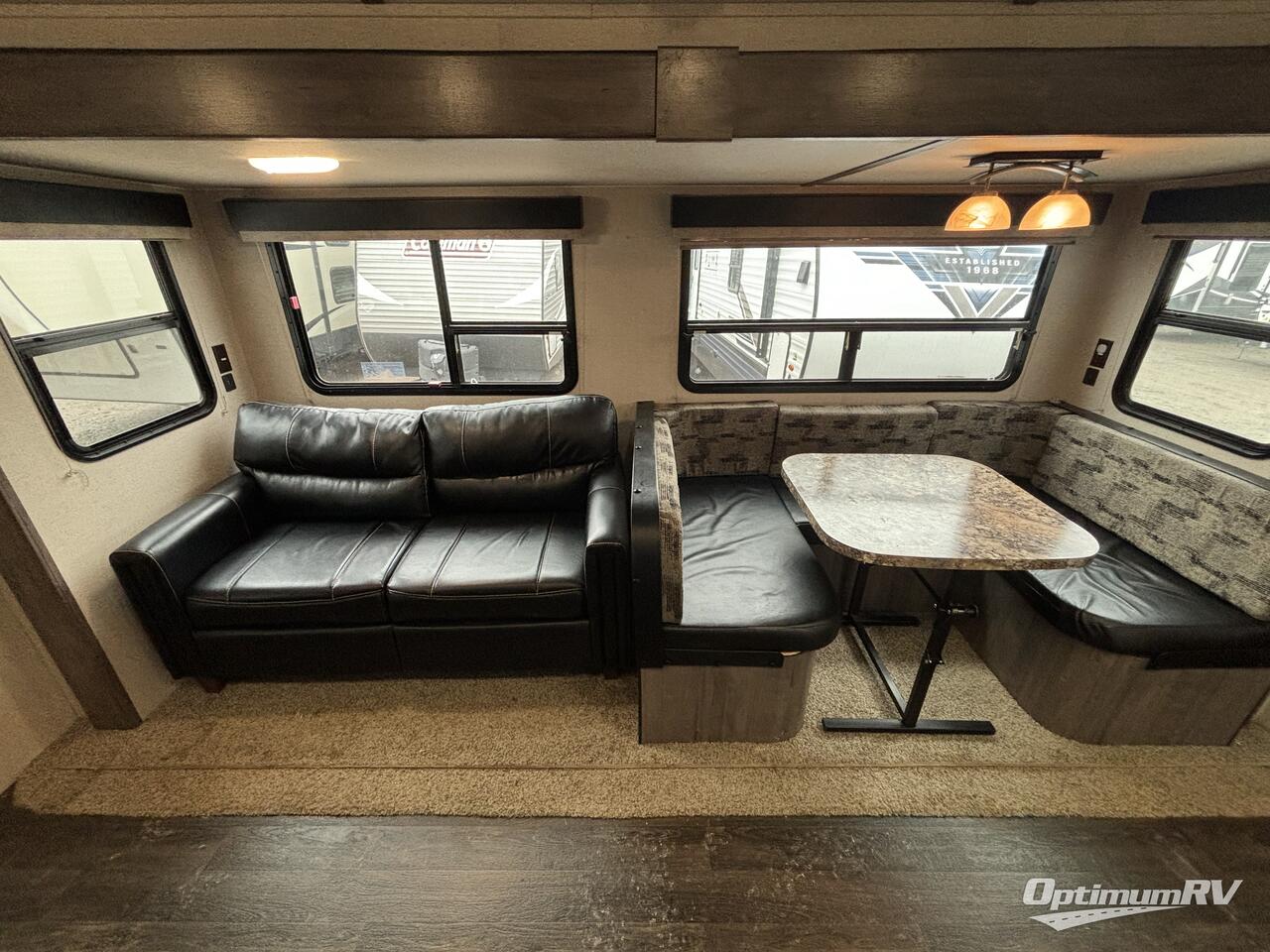 2019 Winnebago Towables Minnie Plus 27BHSS Photo 7