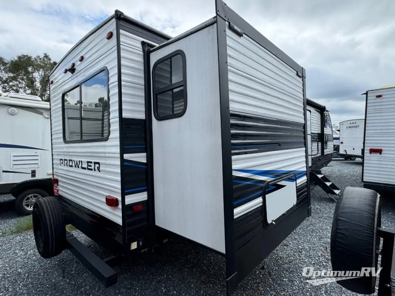 2023 Heartland Prowler 323BR Photo 2