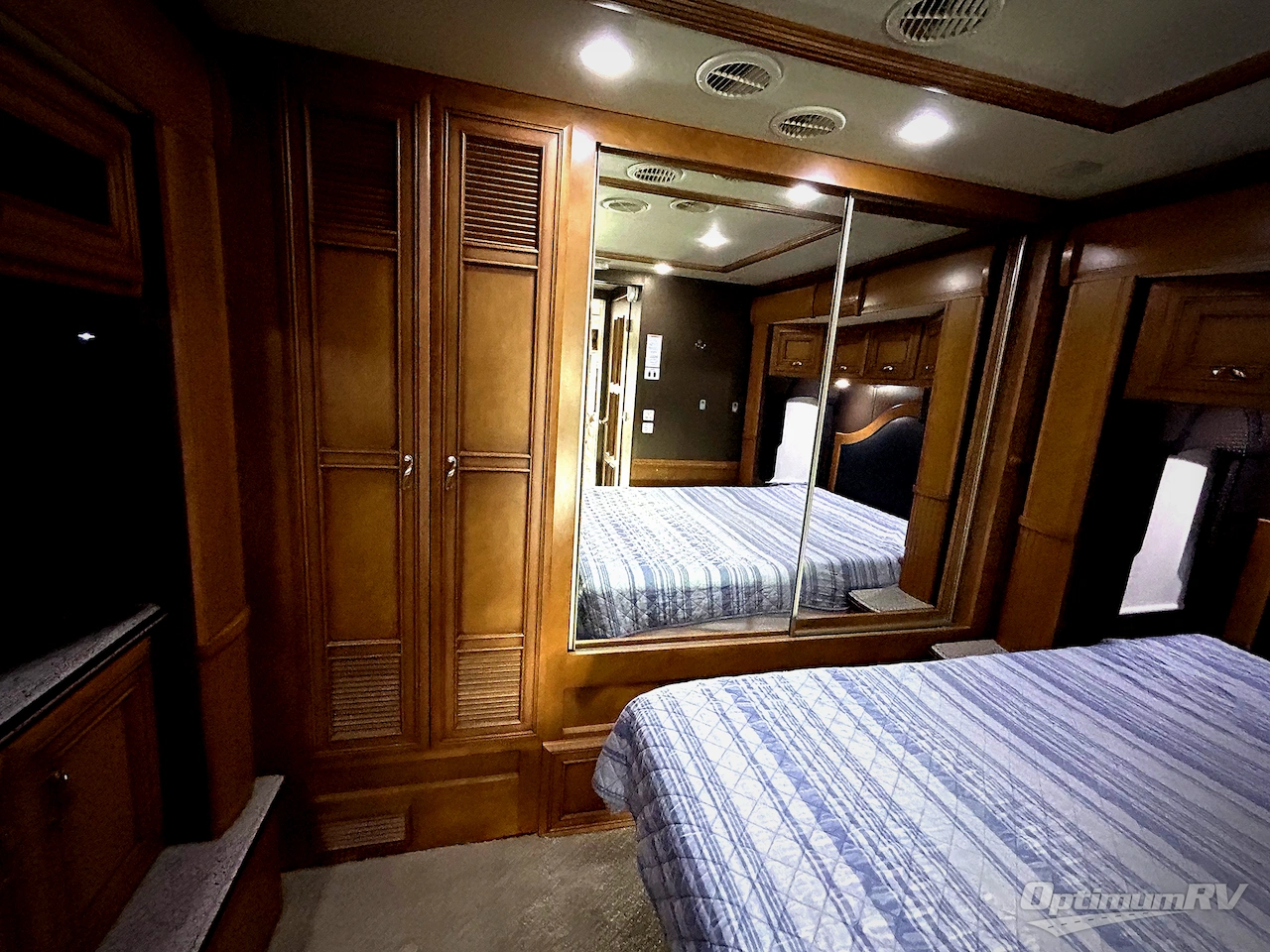 2013 Newmar Ventana 3634 Photo 21