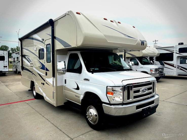 2022 Winnebago Minnie Winnie 22M RV Photo 1
