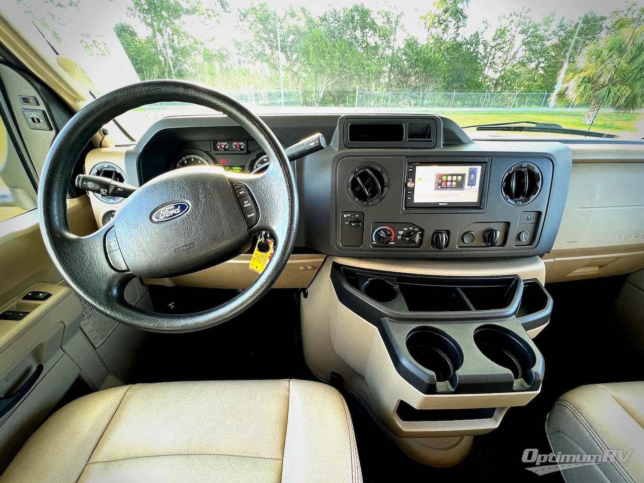 2019 Forest River Sunseeker 3040DS Ford Photo 8