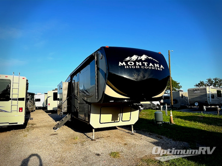 2016 Keystone Montana High Country 305RL RV Photo 1