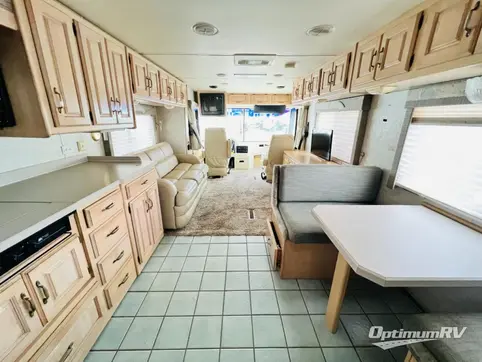 1998 Holiday Rambler Imperial Endeavor RV Photo 2