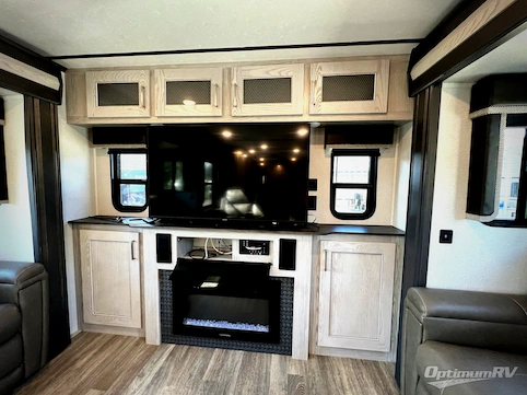 2021 Keystone Montana High Country 373RD RV Photo 2