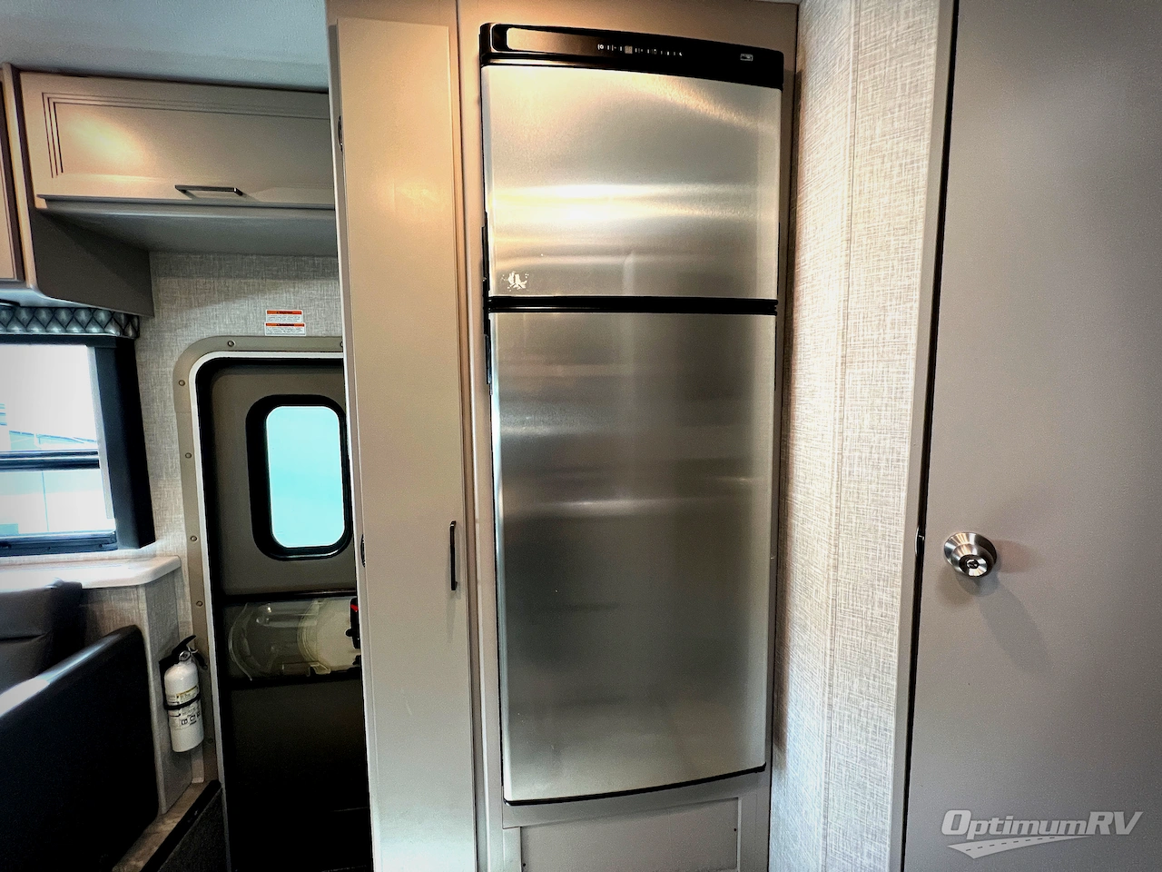 2023 Thor Quantum LF31 Photo 14