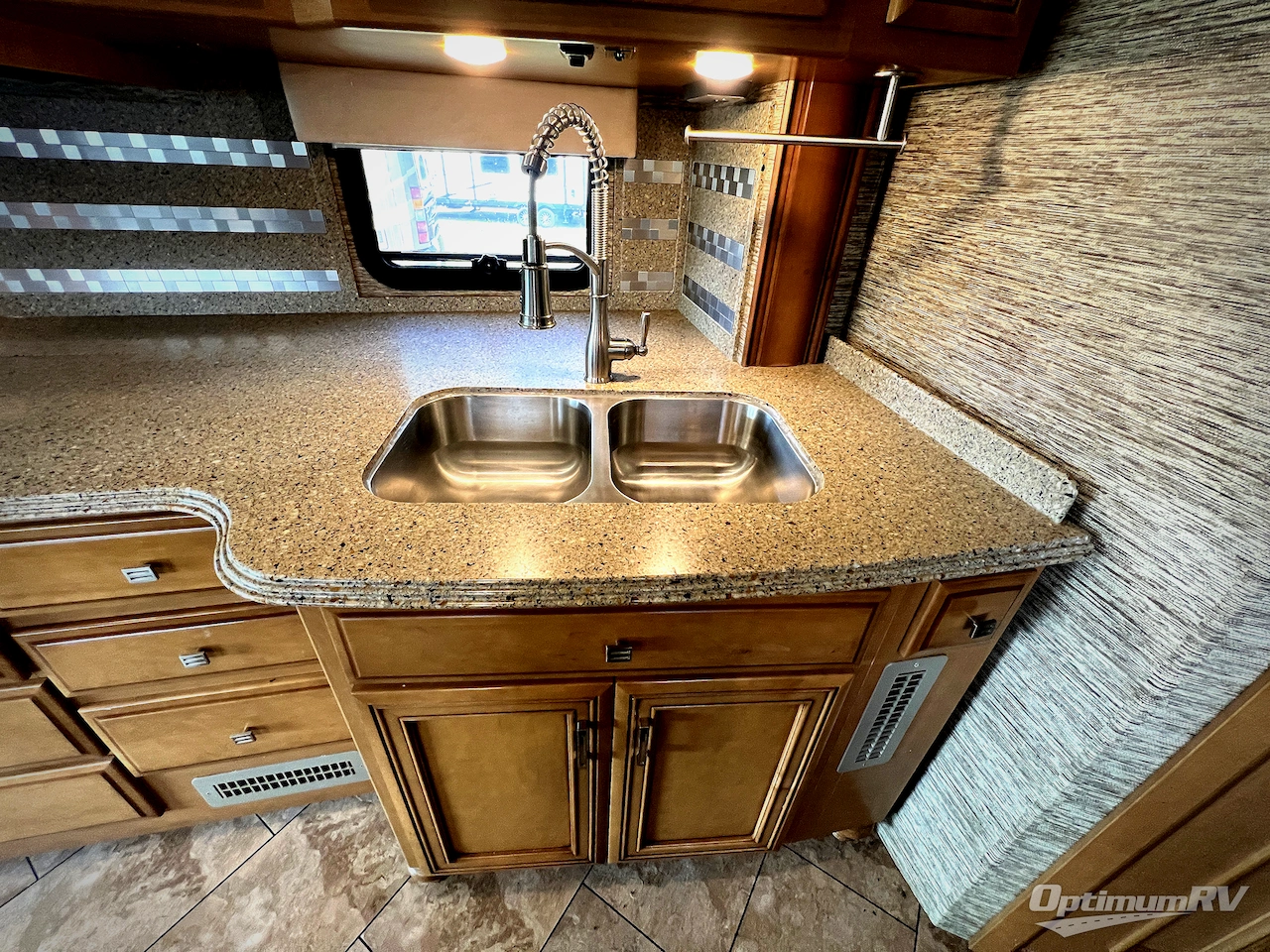2016 Newmar Ventana 3709 Photo 14