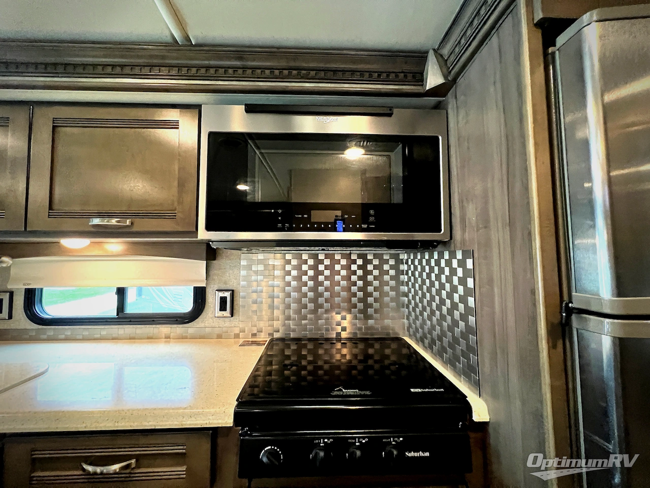 2019 Winnebago Forza 34T Photo 12