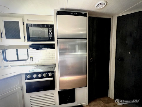 2022 Keystone Hideout 272BH RV Photo 3