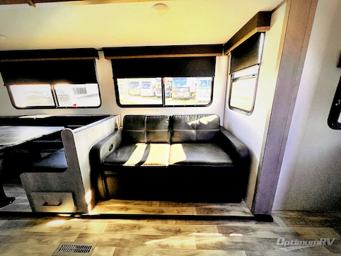 2022 Dutchmen Kodiak Ultra-Lite 283BHSL RV Photo 2