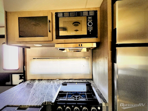 2022 Dutchmen Kodiak Ultra-Lite 283BHSL RV Photo 3