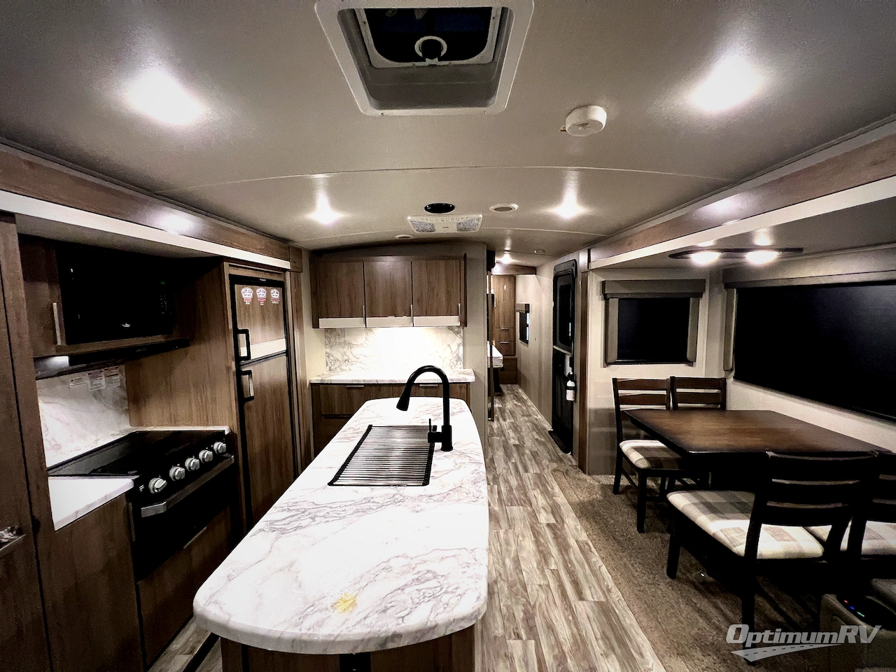 2020 Grand Design Imagine 2970RL Photo 5