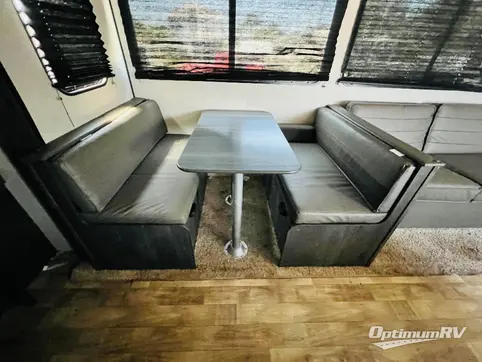 2022 Keystone Hideout 272BH RV Photo 3