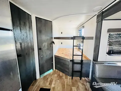 2022 Keystone Hideout 272BH RV Photo 4