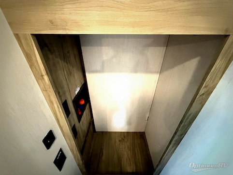 2022 Forest River Cherokee Arctic Wolf Suite 3660 RV Photo 4