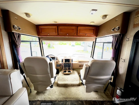 2013 Itasca Sunova 30A RV Photo 2