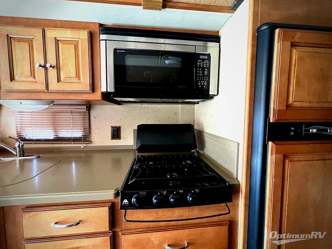 2013 Itasca Sunova 30A Photo 12