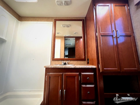 2014 Coachmen Mirada 35BH RV Photo 4