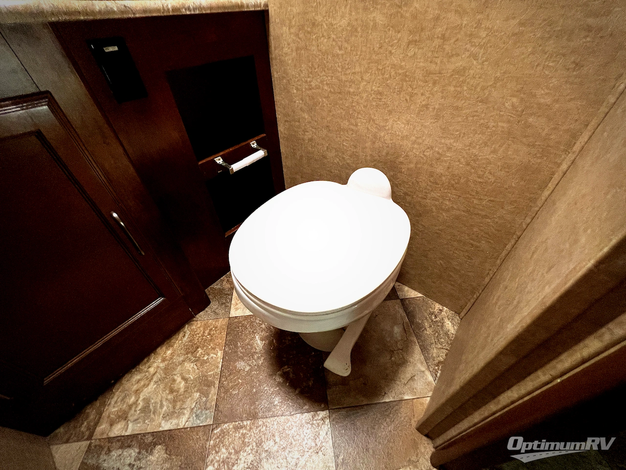 2014 Coachmen Mirada 35BH Photo 15