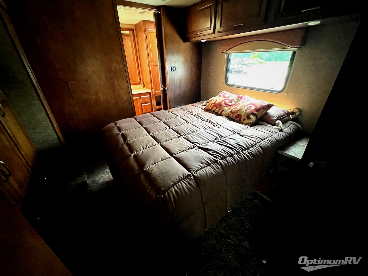 2014 Coachmen Mirada 35BH Photo 17