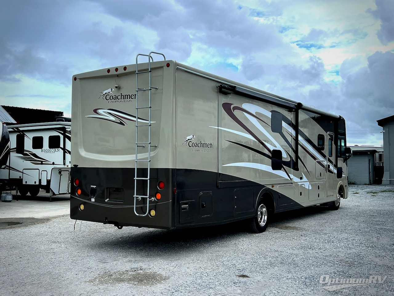 2014 Coachmen Mirada 35BH Photo 2