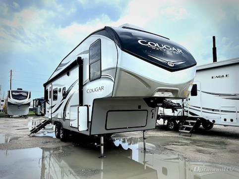 Used 2022 Keystone Cougar Half-Ton 24RDS Featured Photo