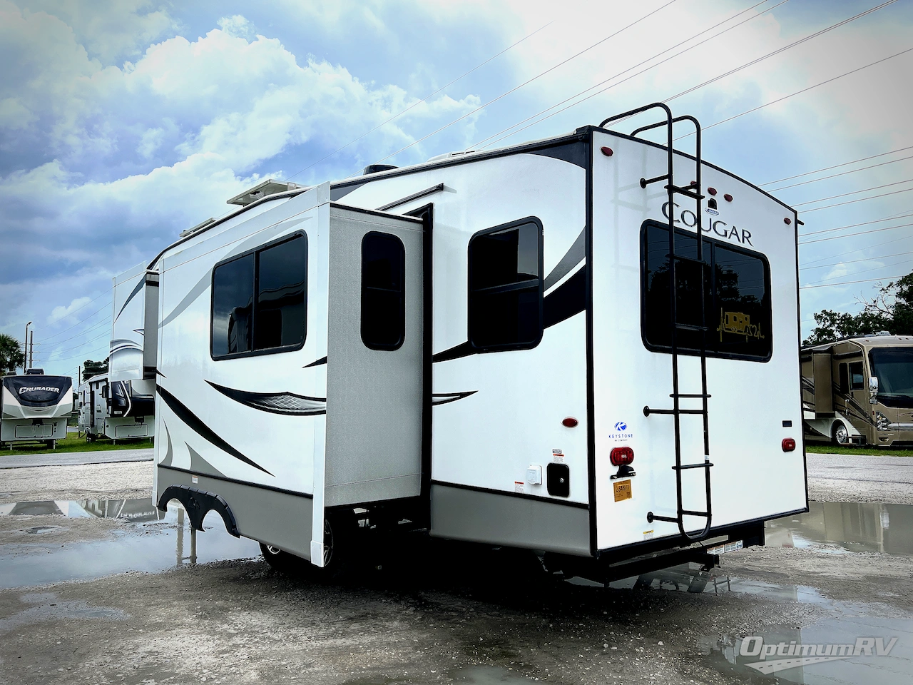 2022 Keystone Cougar Half-Ton 24RDS Photo 2