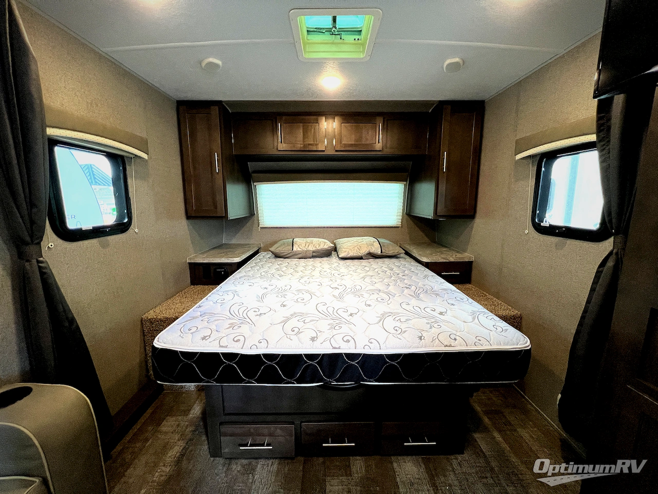 2021 Forest River Rockwood Mini Lite 2109S Photo 14