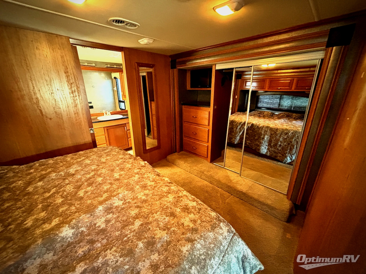 2016 Fleetwood Terra 36R Photo 11