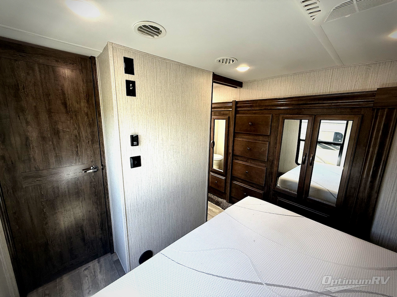 2020 Forest River Sierra 3330BH Photo 23