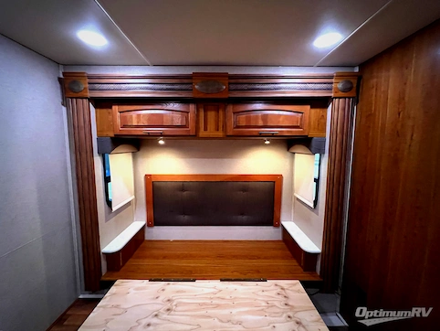 2017 Jayco Greyhawk 29MV RV Photo 4