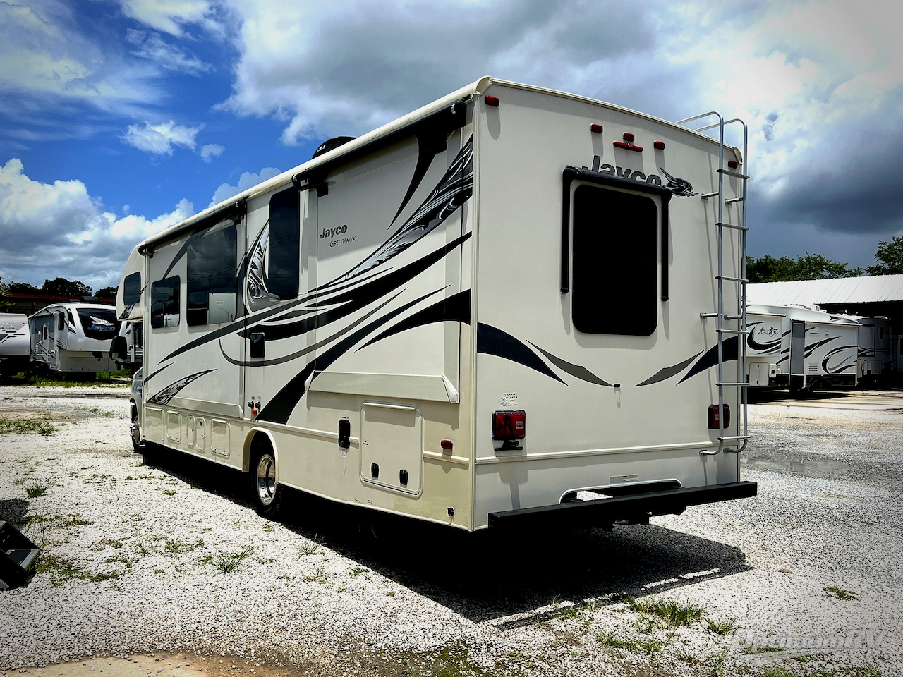 2017 Jayco Greyhawk 29MV Photo 3