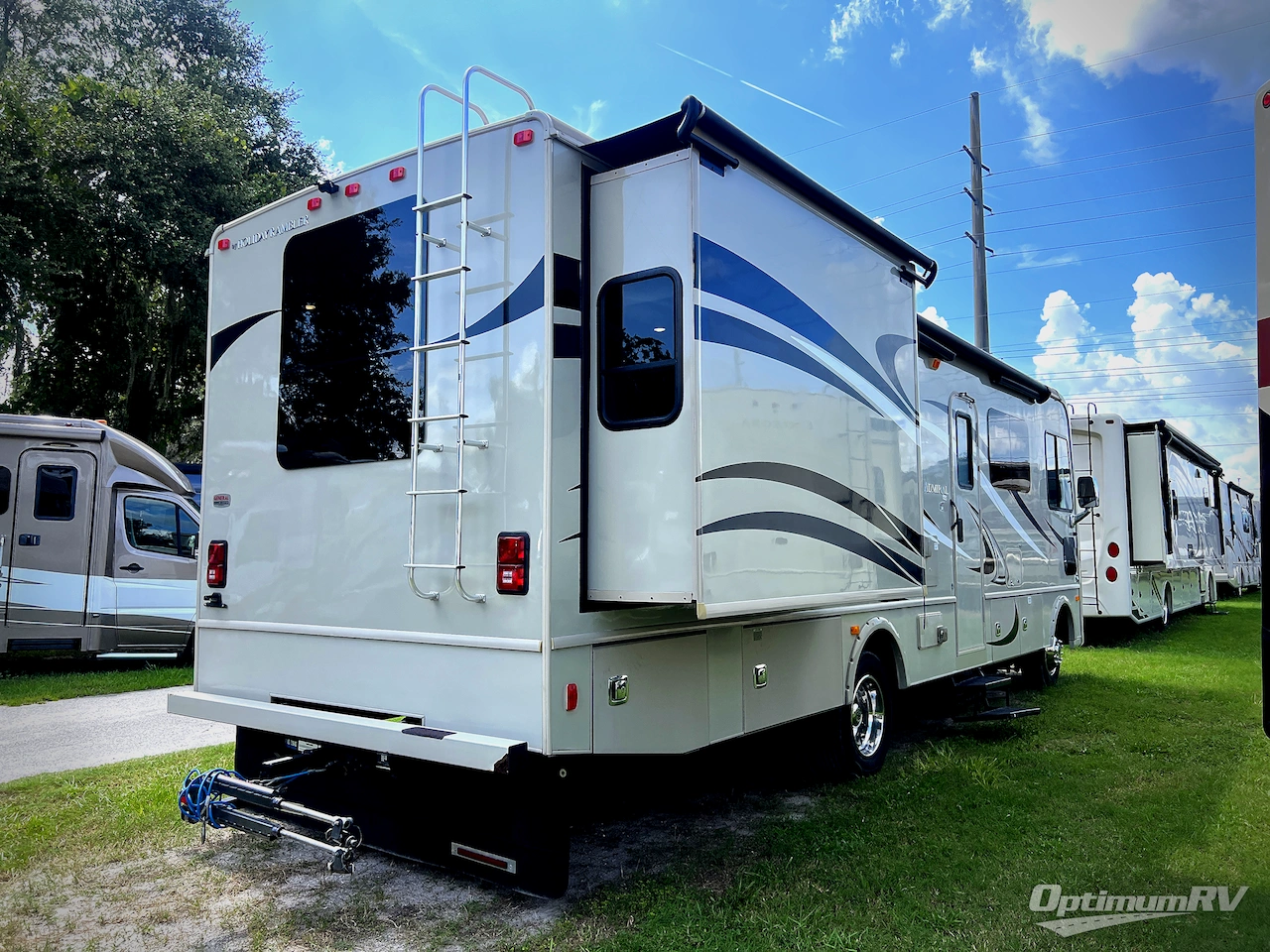 2018 Holiday Rambler Admiral 30U Photo 2