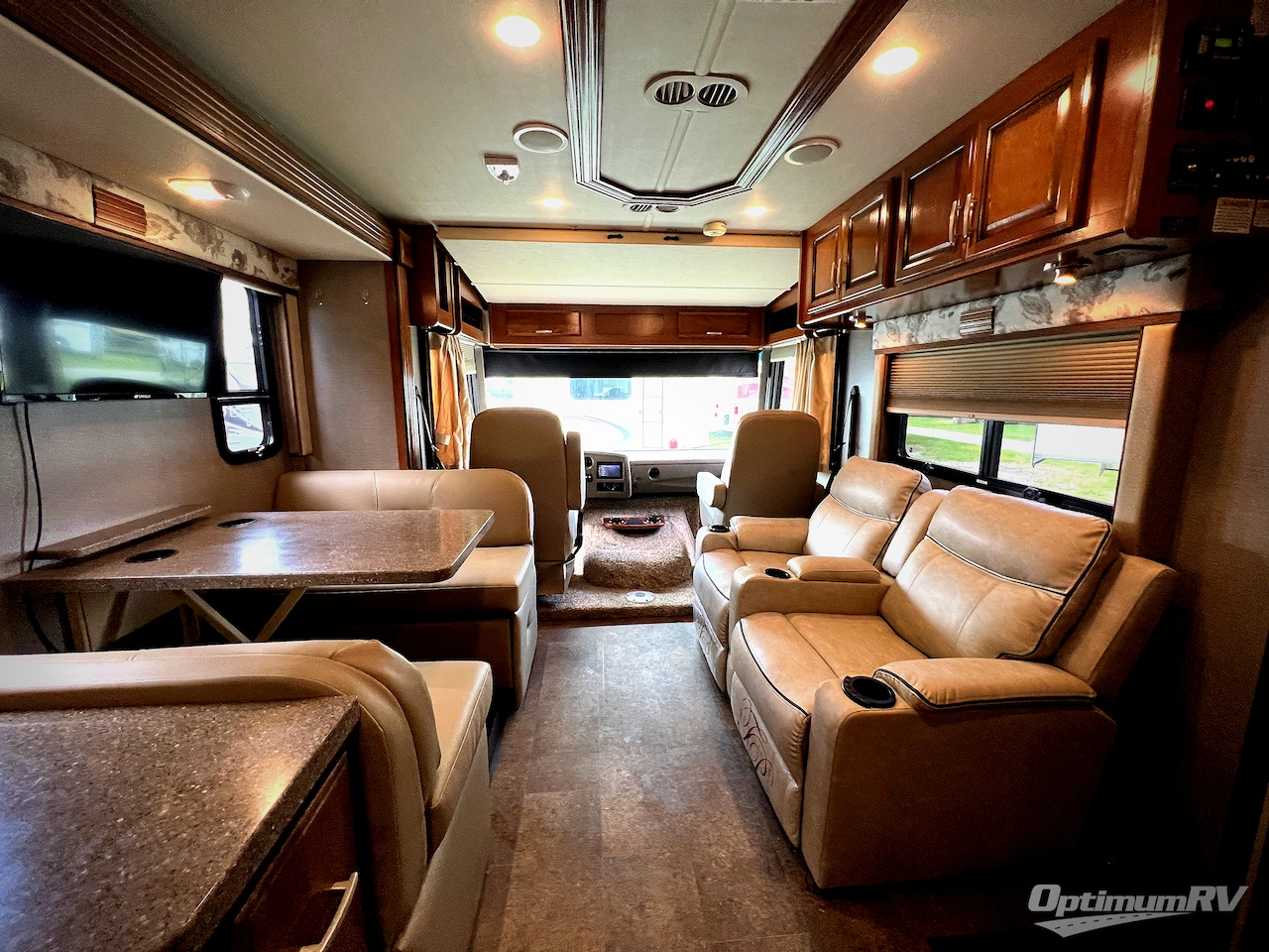 2018 Holiday Rambler Admiral 30U Photo 7