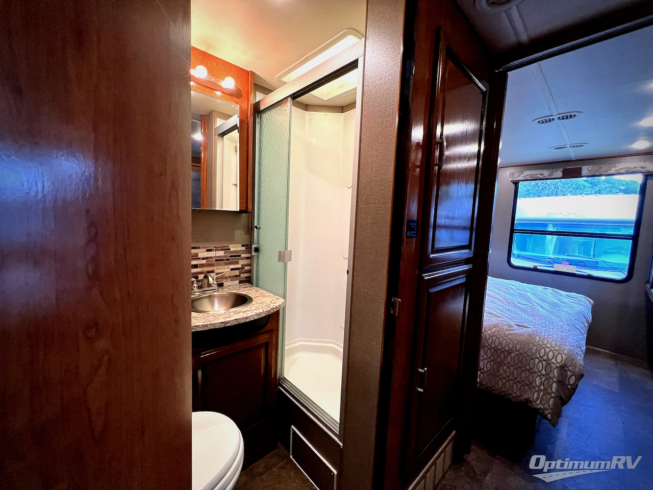 2018 Holiday Rambler Admiral 30U Photo 18
