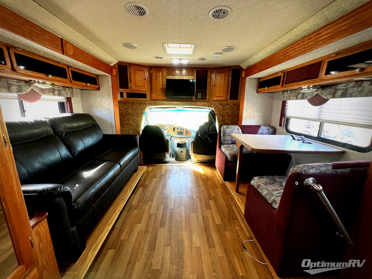 2004 Gulf Stream BT Cruiser 51250 Photo 5