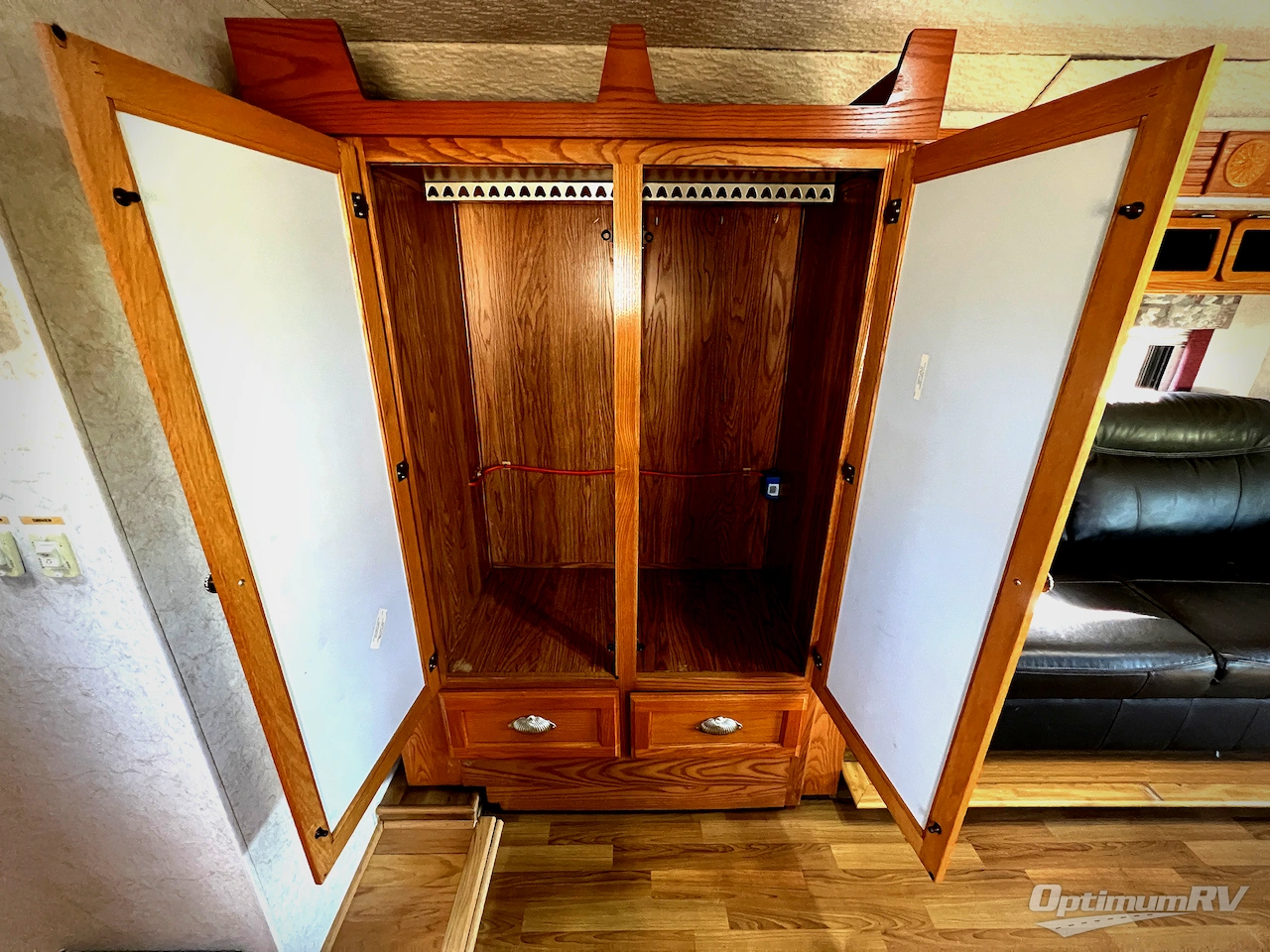 2004 Gulf Stream BT Cruiser 51250 Photo 11