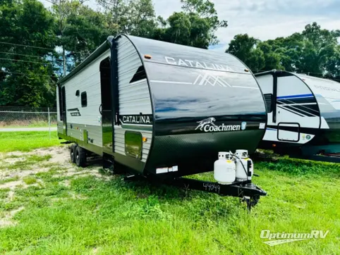New 2025 Coachmen Catalina Summit Series 8 271DBS Featured Photo