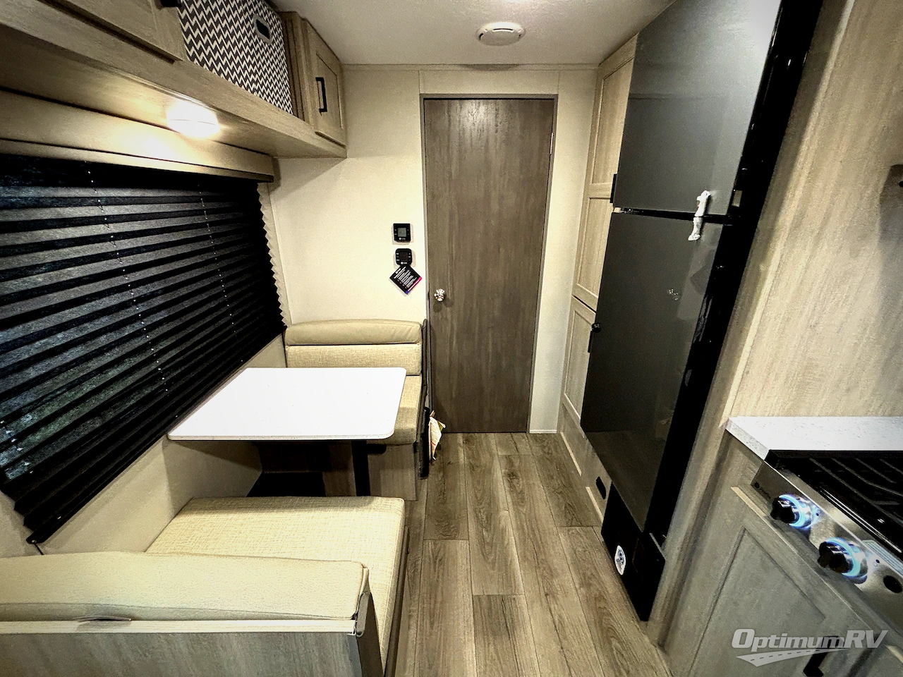 2026 Coachmen Catalina Summit Series 7 154RBX Photo 4