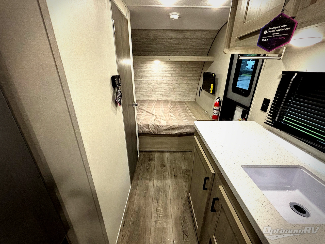 2026 Coachmen Catalina Summit Series 7 154RDX Photo 5