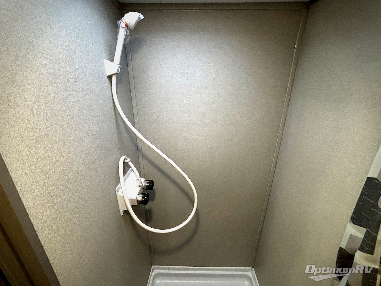 2026 Coachmen Catalina Summit Series 7 154RDX Photo 11