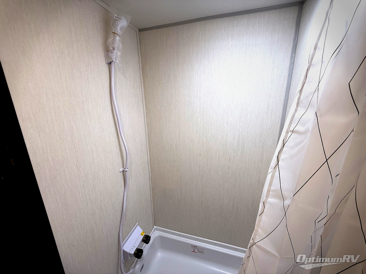 2026 Forest River Cherokee Wolf Pup 16LP Photo 14