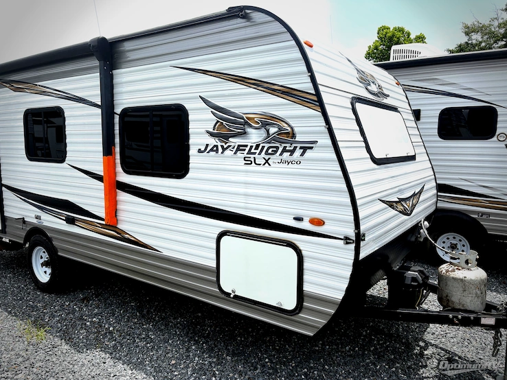 2019 Jayco Jay Flight SLX 7 195RB RV Photo 1