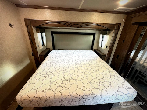 2020 Forest River Cedar Creek Champagne Edition 38EL RV Photo 4