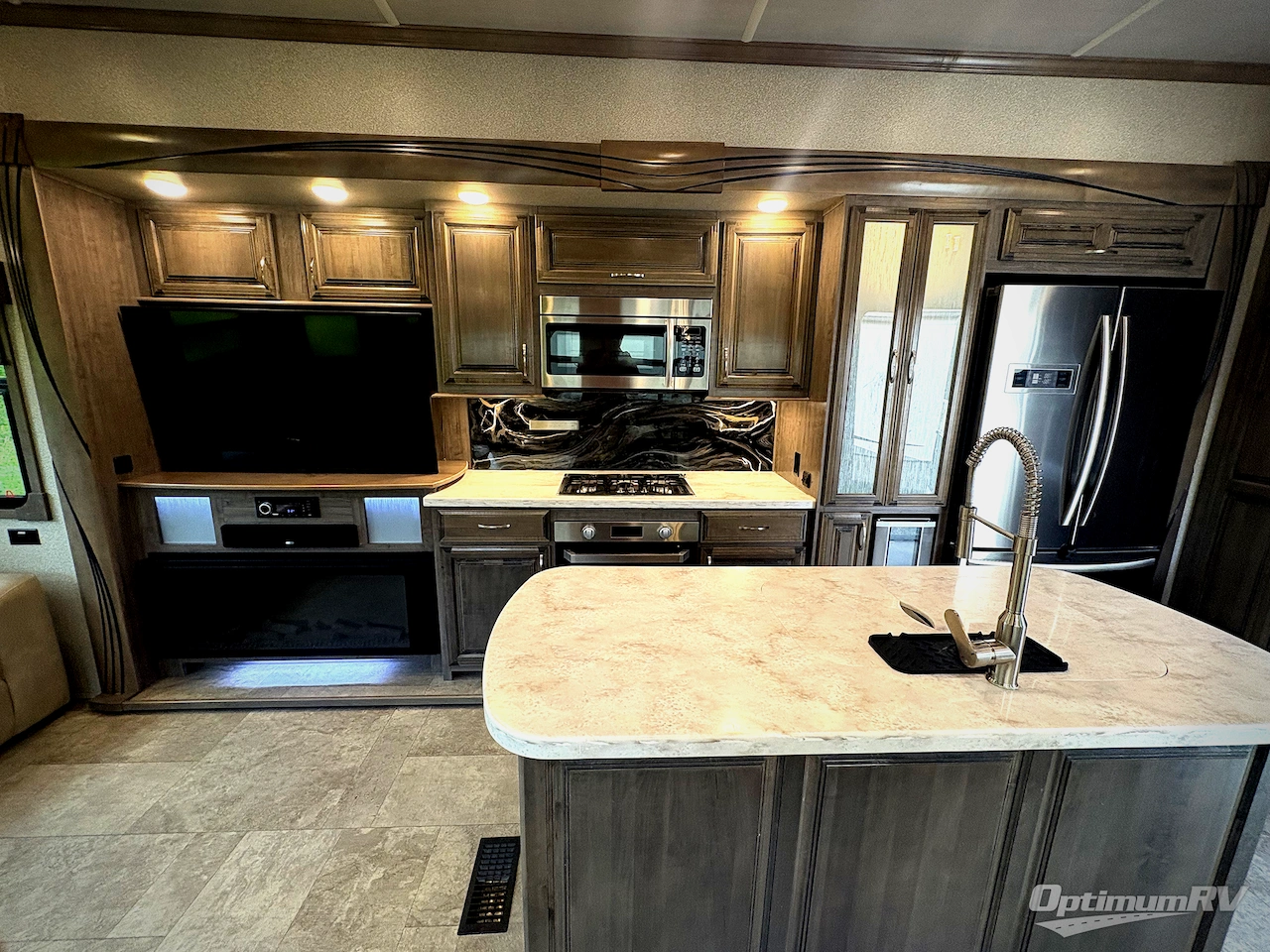 2020 Forest River Cedar Creek Champagne Edition 38EL Photo 10