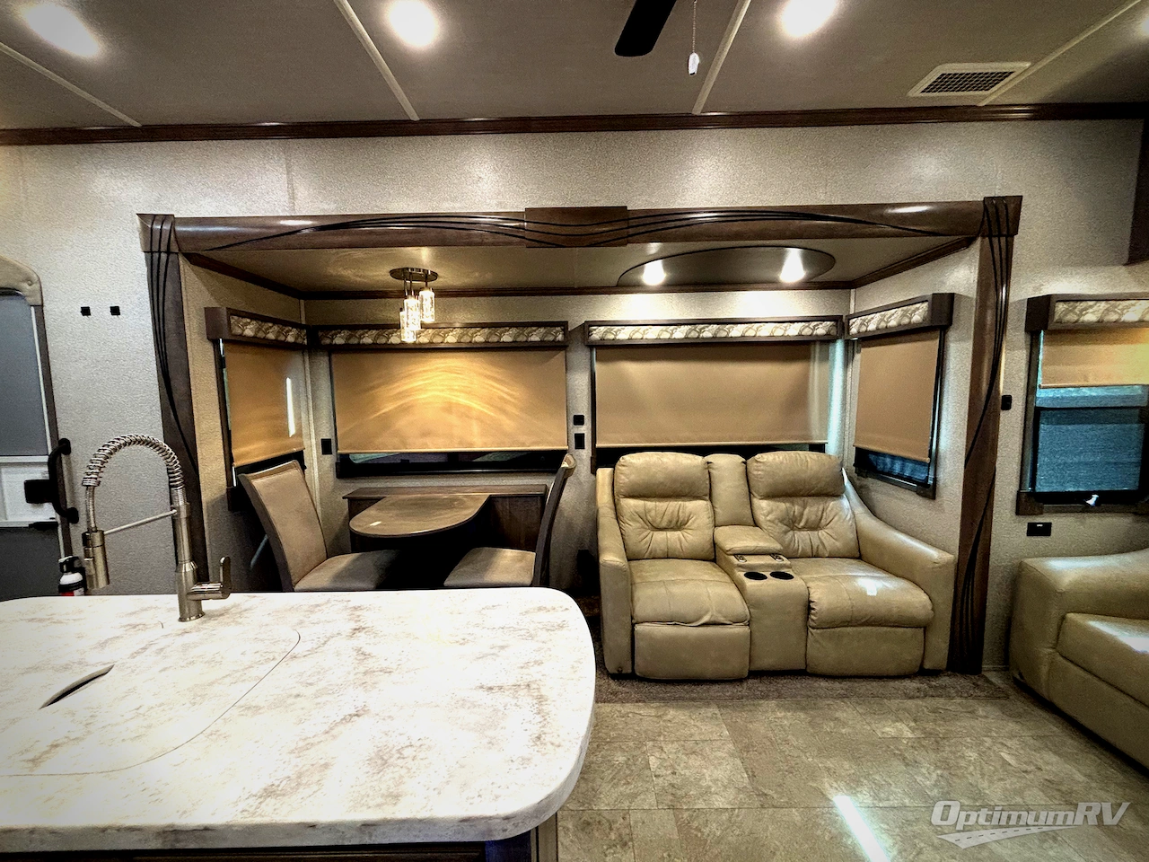 2020 Forest River Cedar Creek Champagne Edition 38EL Photo 12