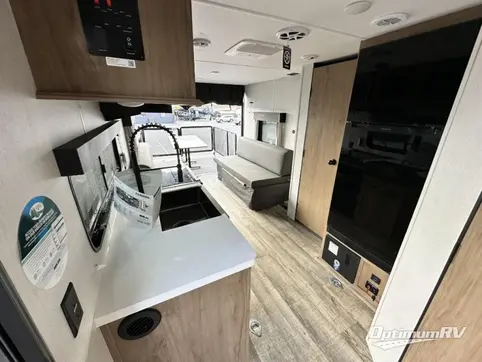 2024 Forest River Cherokee Grey Wolf Black label 22RRBL RV Photo 3