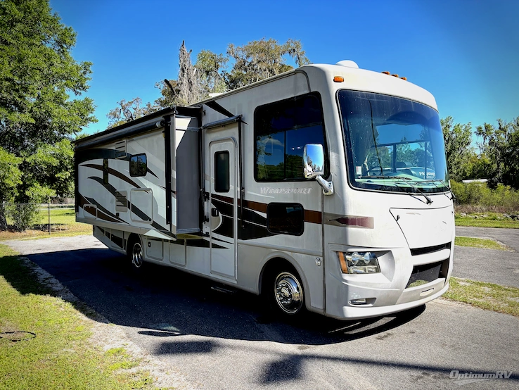 2014 Thor Windsport 27K RV Photo 1