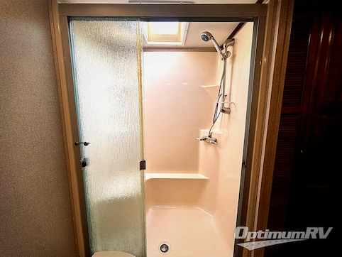 2017 Redwood Redwood 390WB RV Photo 4
